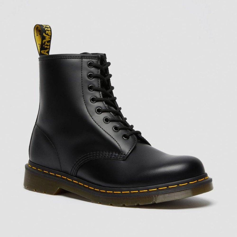 Doc Martens 1460 SMOOTH LEATHER LACE UP BOOTS Black Sz 6